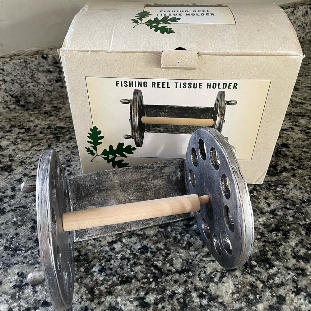 Cracker Barrel Fishing Reel Tissue Holder